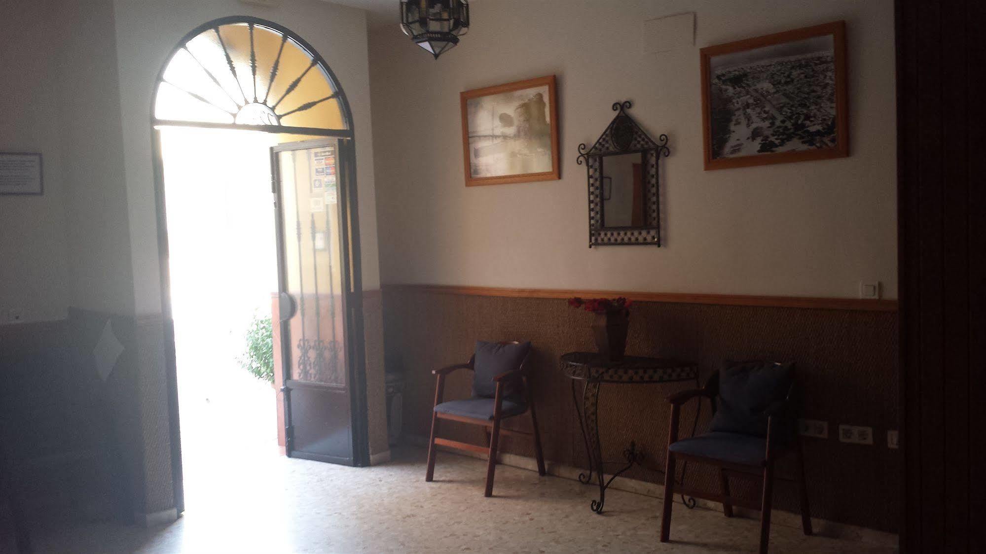 Hostal Patio Andaluz Punta Umbria Luaran gambar